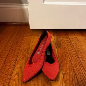 Rothy's Vibrant Orange Pointed Flats